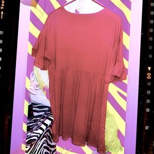 evolutionary large made in USA 🇺🇸 pale coral ruch ruched half cut sleeves xoxo